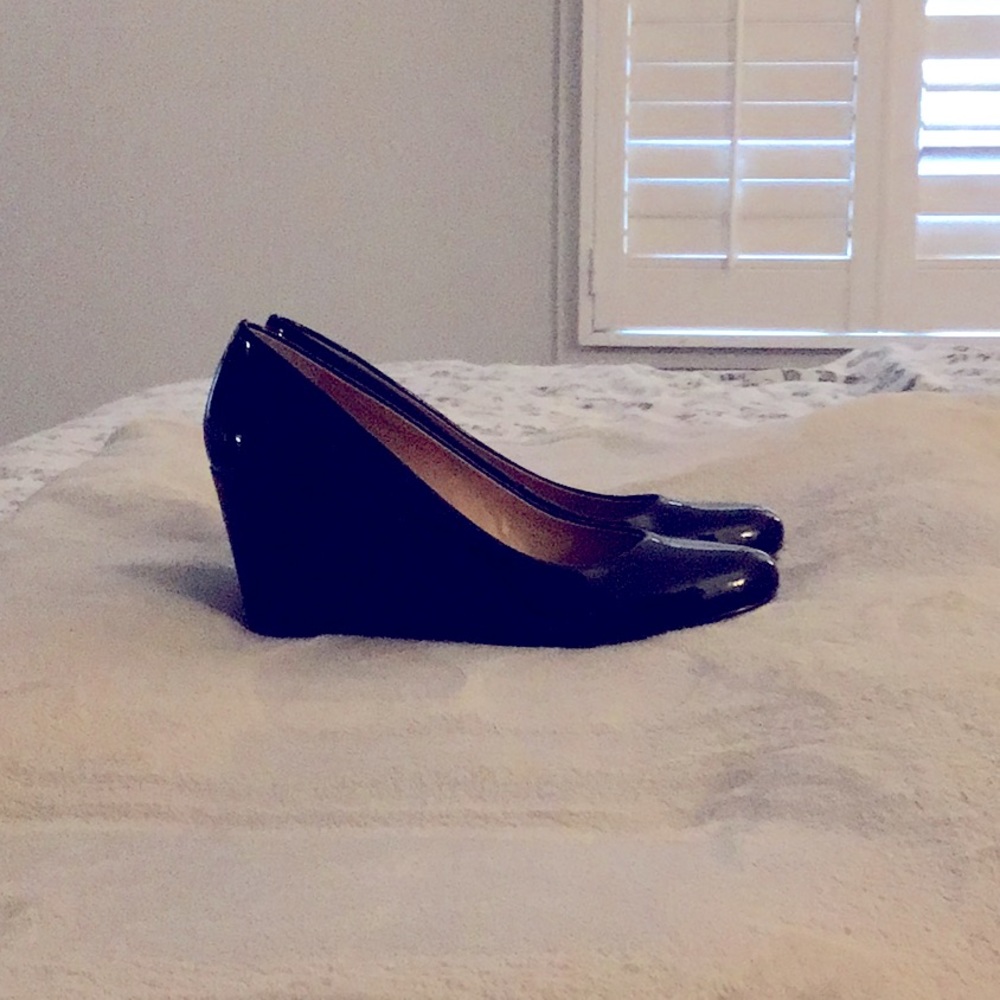 JCrew Patent Wedges 8M